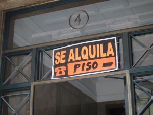 El 45% de los jóvenes alquila una vivienda porque no puede comprar