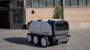 Barcelona prueba el ‘Robot Ona’, para el reparto de paquetería de última milla