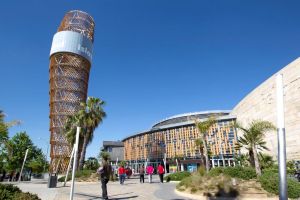 Castellana Properties adquiere el centro comercial Islazul