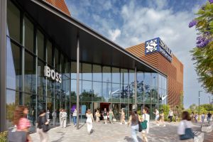 VIA Outlets supera los 33 millones de visitantes